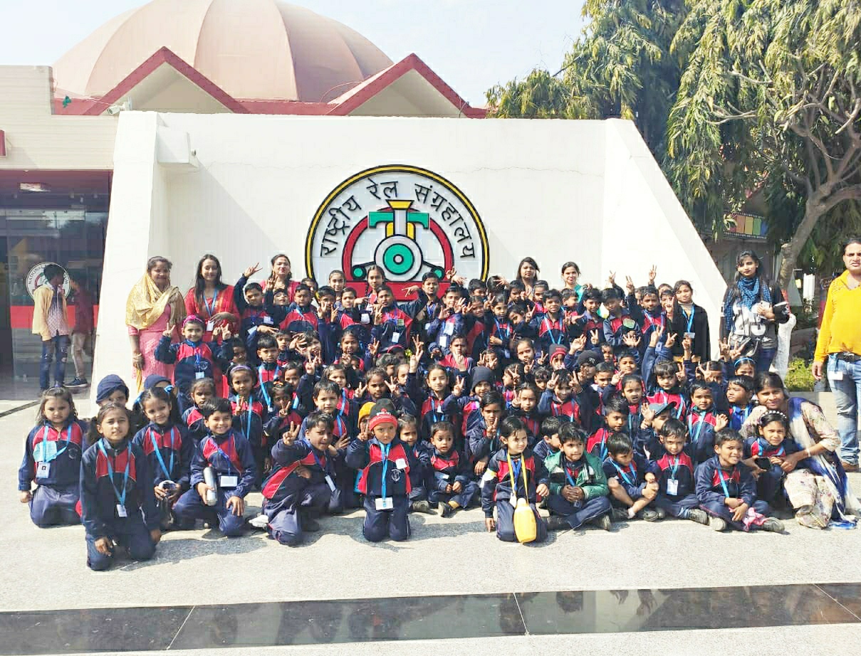 BECKONING    THE      CHANGE 